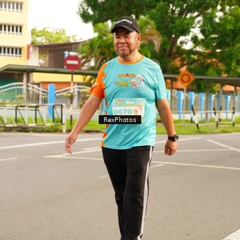 Runner Photo 8203775