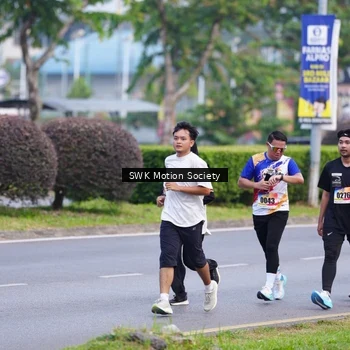 Runner Photo 8203783