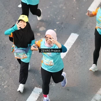 Runner Photo 8203792