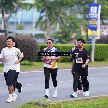 Runner Photo 8203794