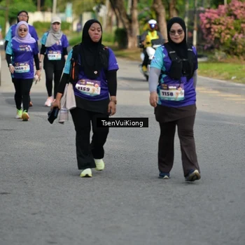 Runner Photo 8203796
