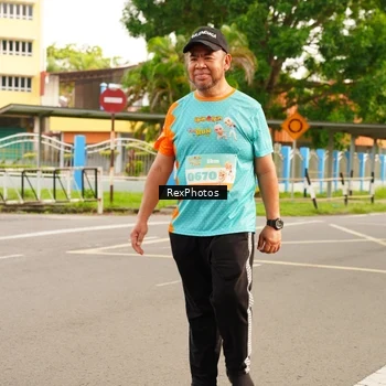 Runner Photo 8203801