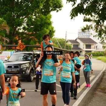 Runner Photo 8203811