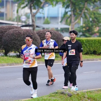 Runner Photo 8203813