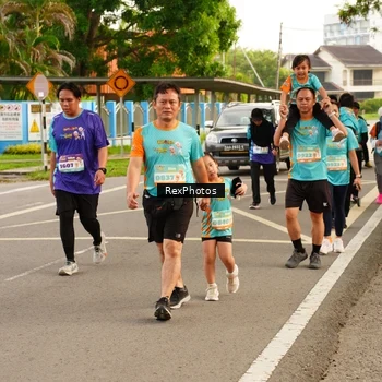 Runner Photo 8203818