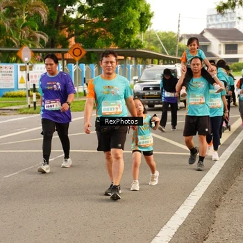 Runner Photo 8203819