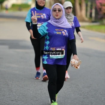 Runner Photo 8203847