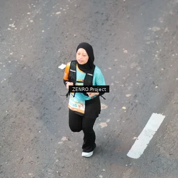 Runner Photo 8203851