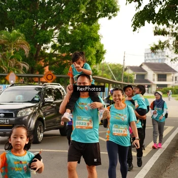 Runner Photo 8203858