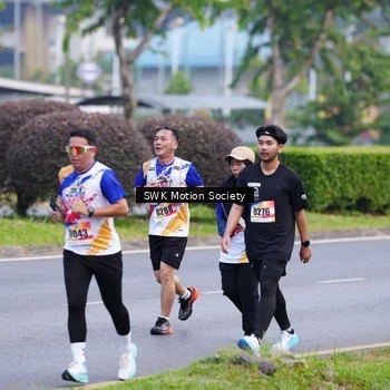 Runner Photo 8203868