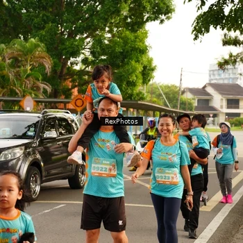 Runner Photo 8203869