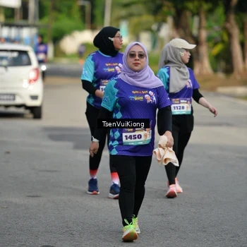 Runner Photo 8203871