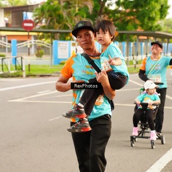 Runner Photo 8203881