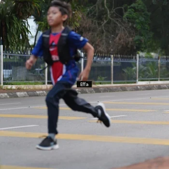 Runner Photo 8203892