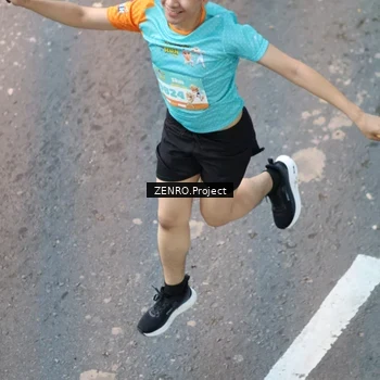 Runner Photo 8203893