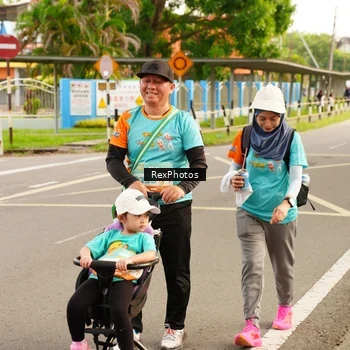 Runner Photo 8203894