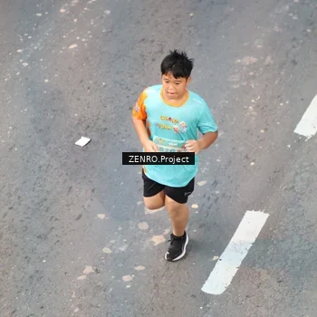 Runner Photo 8203901