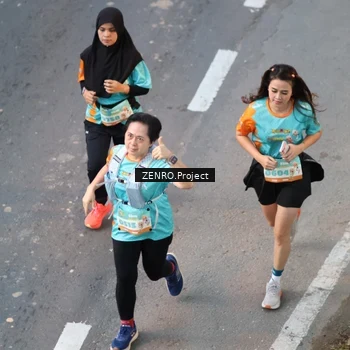 Runner Photo 8203902