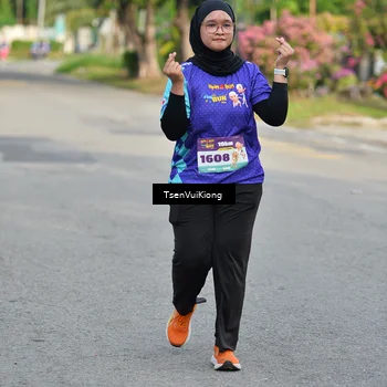 Runner Photo 8203925