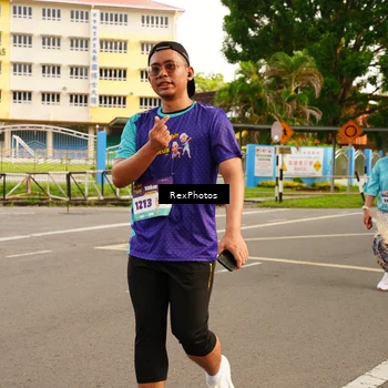 Runner Photo 8203947