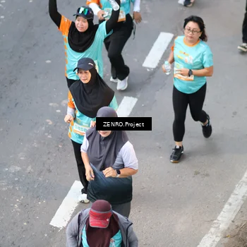 Runner Photo 8203961