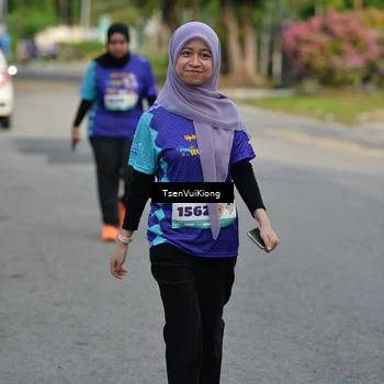 Runner Photo 8203972