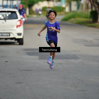 Runner Photo 8203992
