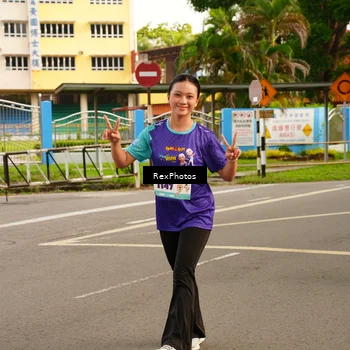 Runner Photo 8203997