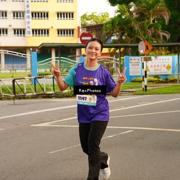 Runner Photo 8204001