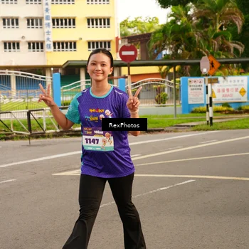 Runner Photo 8204002