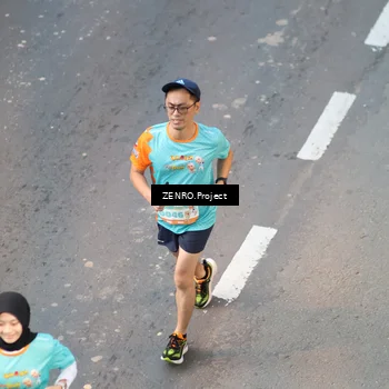 Runner Photo 8204005