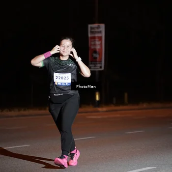 Runner Photo 8204034