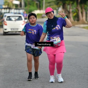 Runner Photo 8204040