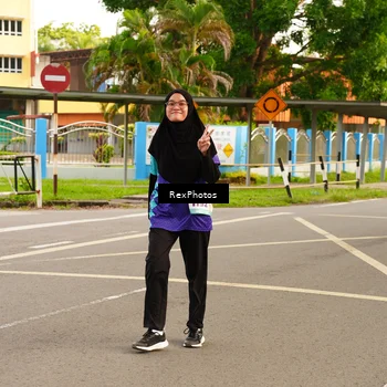 Runner Photo 8204043