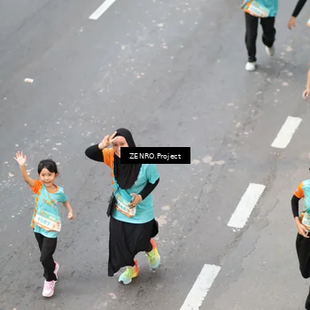 Runner Photo 8204047