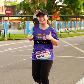 Runner Photo 8204060