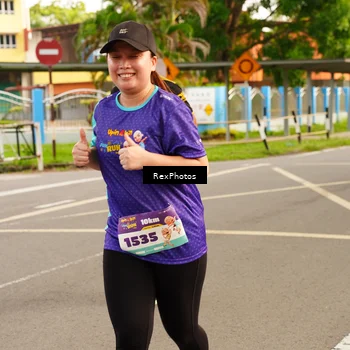 Runner Photo 8204072