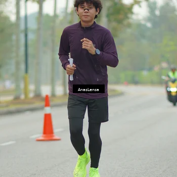 Runner Photo 8204073