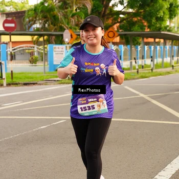 Runner Photo 8204076