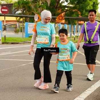 Runner Photo 8204079