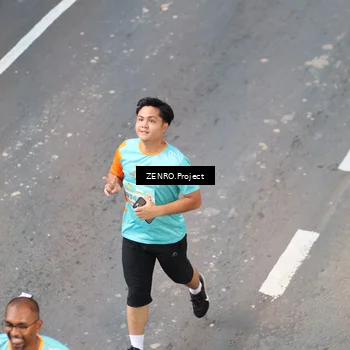 Runner Photo 8204082