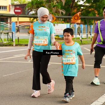 Runner Photo 8204087