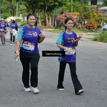 Runner Photo 8204130