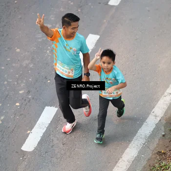 Runner Photo 8204136