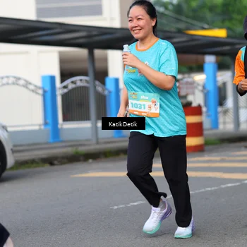 Runner Photo 8204149