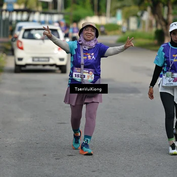 Runner Photo 8204151