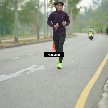Runner Photo 8204188