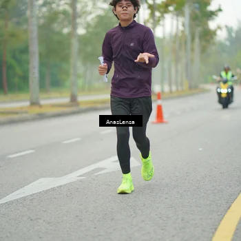 Runner Photo 8204197