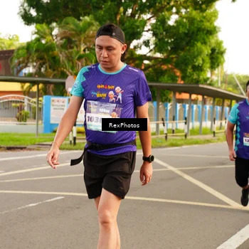 Runner Photo 8204236