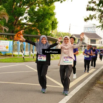 Runner Photo 8204255